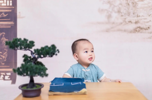 库尔勒宝宝6个月可以坐吗 库尔勒宝宝6个月可以坐吗